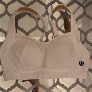 Lulu lemon sports bra